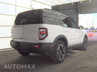 2025 Ford Bronco Sport Outer Banks - miniatura 4