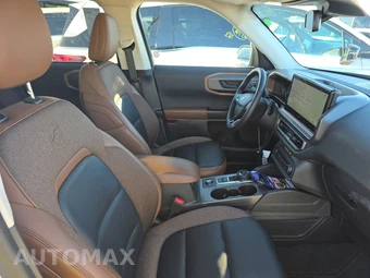 2025 Ford Bronco Sport Outer Banks - miniatura 8