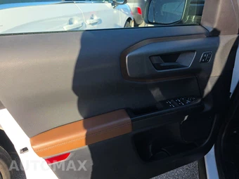 2025 Ford Bronco Sport Outer Banks - miniatura 9