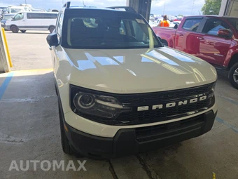 2025 Ford Bronco Sport Outer Banks - miniatura 2