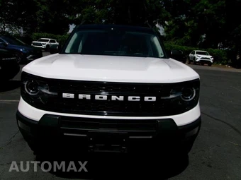 2025 Ford Bronco Sport Outer Banks - miniatura 11