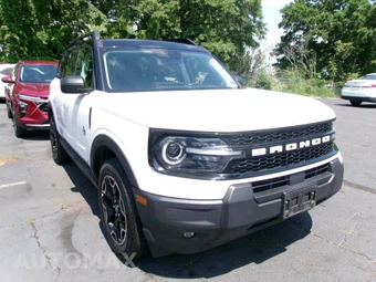 2025 Ford Bronco Sport Outer Banks - miniatura 12