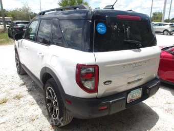 2025 Ford Bronco Sport Outer Banks - miniatura 17