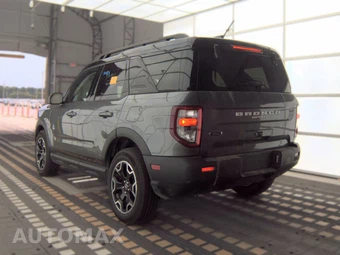 2025 Ford Bronco Sport Outer Banks - miniatura 6