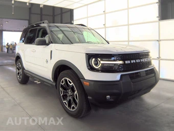 2025 Ford Bronco Sport Outer Banks - miniatura 3