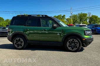 2025 Ford Bronco Sport Outer Banks - miniatura 2