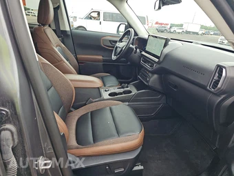 2025 Ford Bronco Sport Outer Banks - miniatura 8