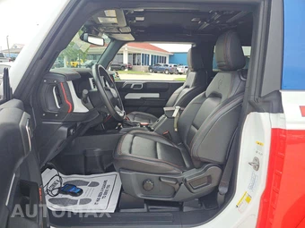 2025 Ford Bronco Stroppe Edition - miniatura 3