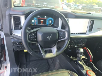 2025 Ford Bronco Stroppe Edition - miniatura 11
