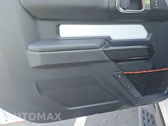2025 Ford Bronco Stroppe Edition - miniatura 9