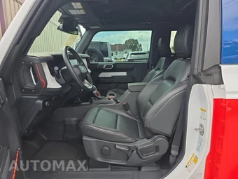 2025 Ford Bronco Stroppe Edition - miniatura 13