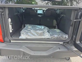 2025 Ford Bronco Stroppe Edition - miniatura 19