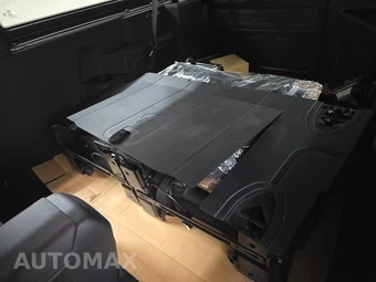 2025 Ford Bronco Stroppe Edition - miniatura 13