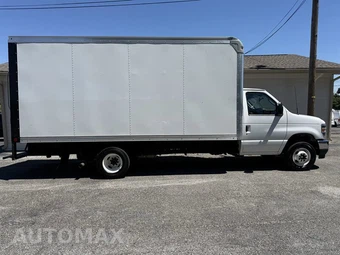 2025 Ford E-450 Cutaway DRW - car from the USA, Manheim Buy-Now listing at AUTOMAX