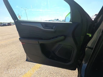 2025 Ford Escape Active - miniatura 9