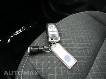 2025 Ford Escape Active - miniatura 9