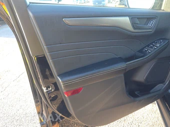 2025 Ford Escape Active - miniatura 9
