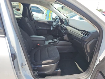 2025 Ford Escape Active - miniatura 8