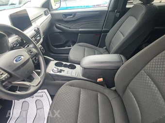 2025 Ford Escape Active – miniatura 7