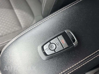 2025 Ford Escape Active - miniatura 8