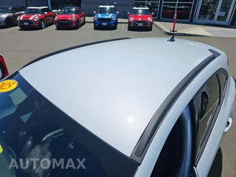 2025 Ford Escape Hybrid ST-Line - miniatura 12