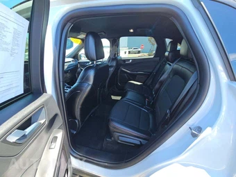 2025 Ford Escape Hybrid ST-Line - miniatura 13
