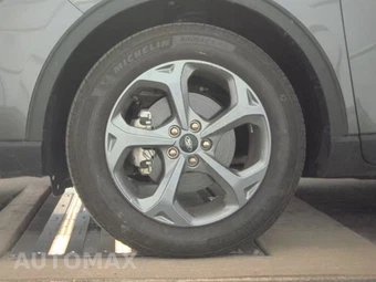 2025 Ford Escape Hybrid ST-Line - miniatura 9
