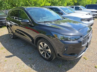 2025 Ford Escape Platinum - miniatura 4