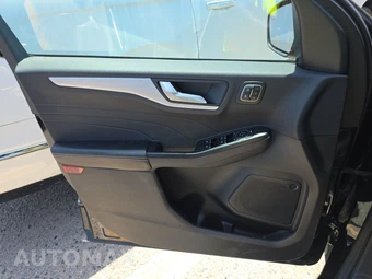 2025 Ford Escape Platinum – miniatura 15