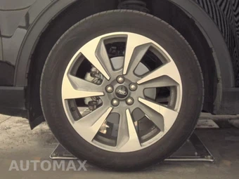 2025 Ford Escape Platinum – miniatura 9