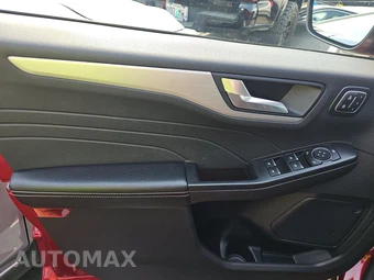 2025 Ford Escape Platinum - miniatura 15