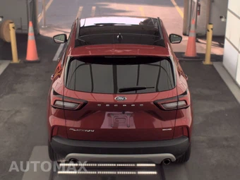 2025 Ford Escape Platinum - miniatura 6