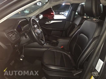 2025 Ford Escape Platinum - miniatura 7