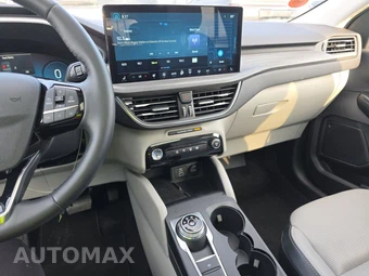 2025 Ford Escape Platinum - miniatura 17