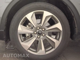 2025 Ford Escape Platinum - miniatura 9