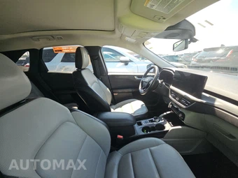 2025 Ford Escape Platinum - miniatura 14