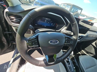 2025 Ford Escape Platinum - miniatura 16