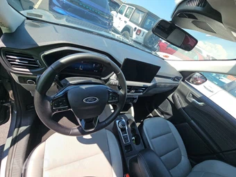 2025 Ford Escape Platinum - miniatura 17