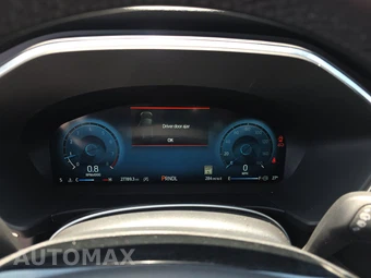 2025 Ford Escape Platinum - miniatura 12