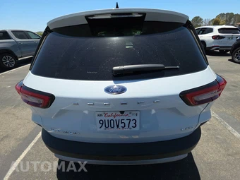 2025 Ford Escape Platinum - miniatura 5