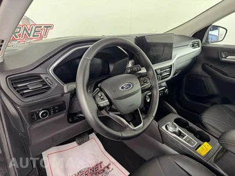 2025 Ford Escape Platinum - miniatura 10