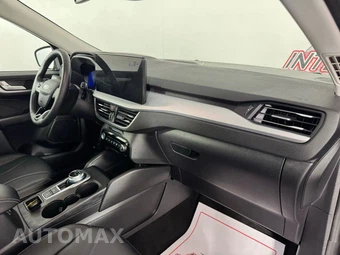 2025 Ford Escape Platinum - miniatura 12