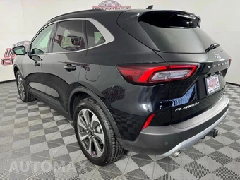 2025 Ford Escape Platinum - miniatura 27