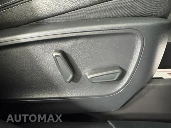 2025 Ford Escape Platinum - miniatura 37