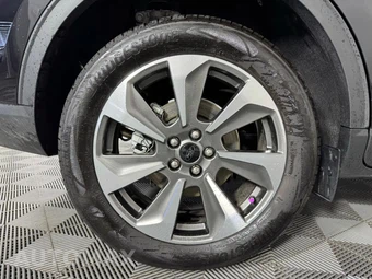 2025 Ford Escape Platinum - miniatura 48
