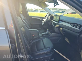 2025 Ford Escape Platinum - miniatura 8