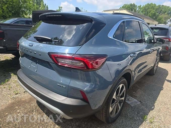 2025 Ford Escape Platinum - miniatura 3