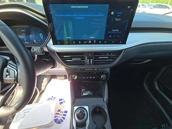 2025 Ford Escape Platinum - miniatura 7