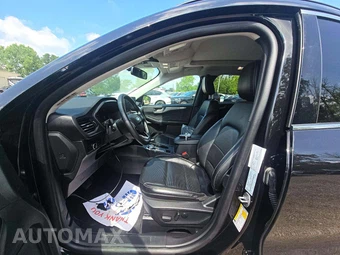 2025 Ford Escape Platinum - miniatura 3