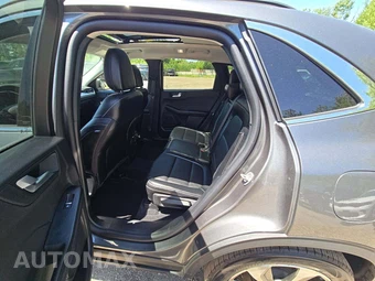 2025 Ford Escape Platinum - miniatura 10